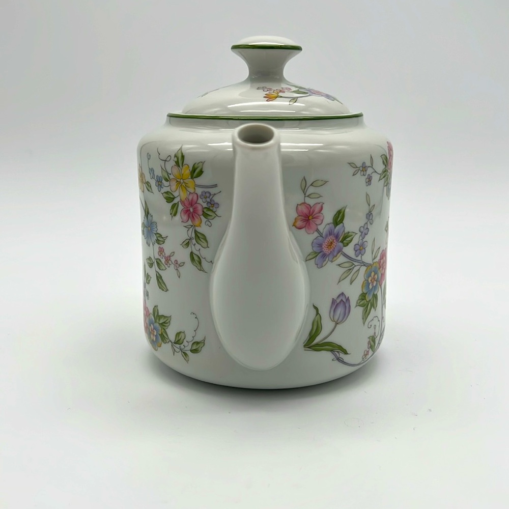 Vintage 1960s Floral Pastel Porcelain Teapot “Corona” from Andrea by Sadek Japan - Picture 2 of 15